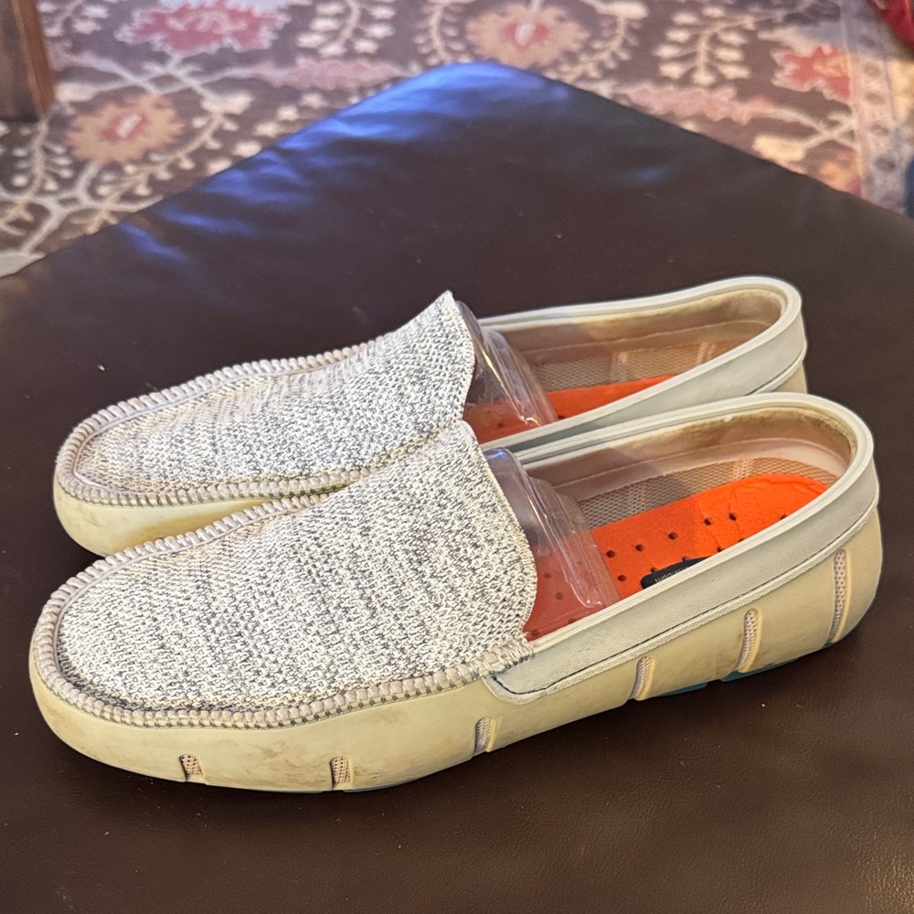 Swims Men's Light Gray Knit Slip-On Loafers with Orange Insole